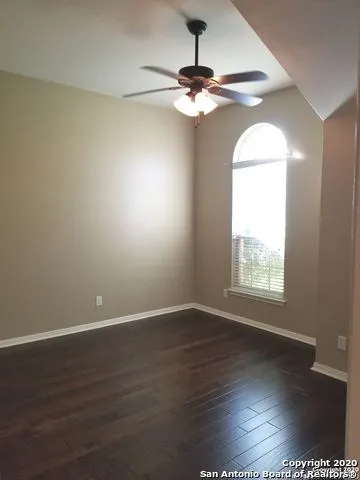 533 THOREAU TRL Schertz, TX 78154
