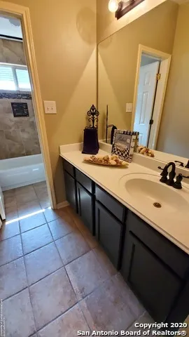 533 THOREAU TRL Schertz, TX 78154