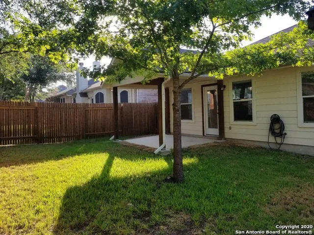533 THOREAU TRL Schertz, TX 78154