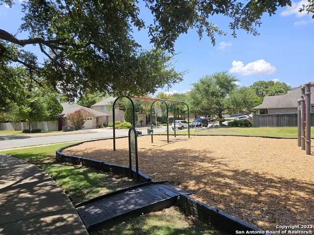533 THOREAU TRL Schertz, TX 78154