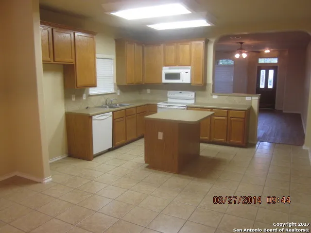 524 FOXFORD RUN DR Schertz, TX 78108