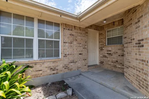 2740 MAPLE TREE RD