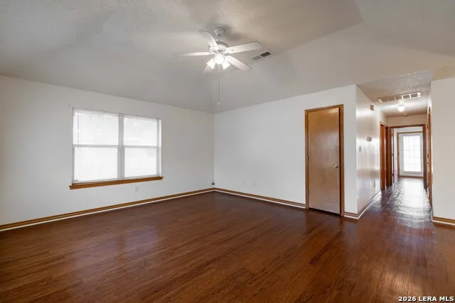 2740 MAPLE TREE RD New Braunfels, TX 78130