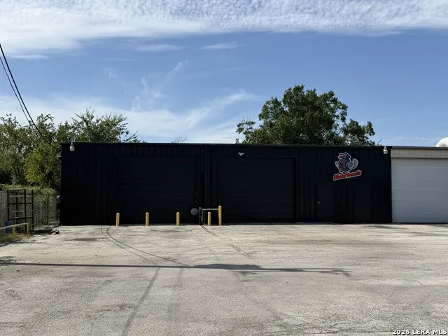 5540 DIETRICH RD San Antonio, TX 78219
