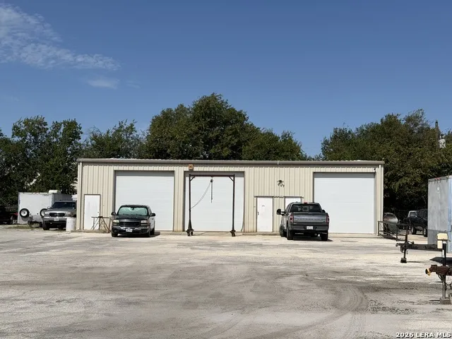 5540 DIETRICH RD San Antonio, TX 78219