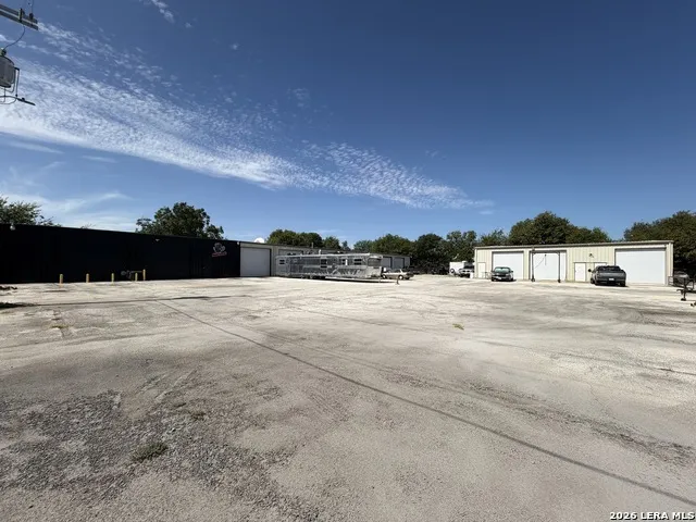 5540 DIETRICH RD San Antonio, TX 78219