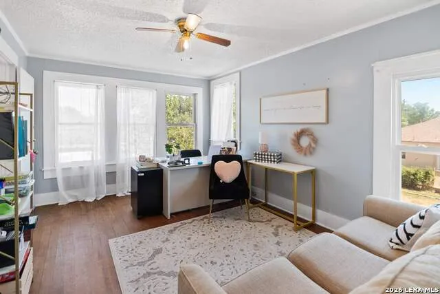 1016 Main #1 Kerrville, TX 78028