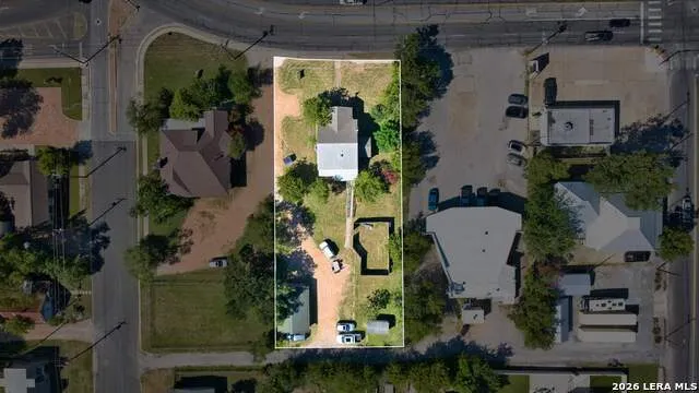 1016 Main #1 Kerrville, TX 78028