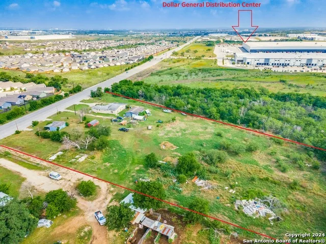 186 Foster Rd San Antonio, TX 78219