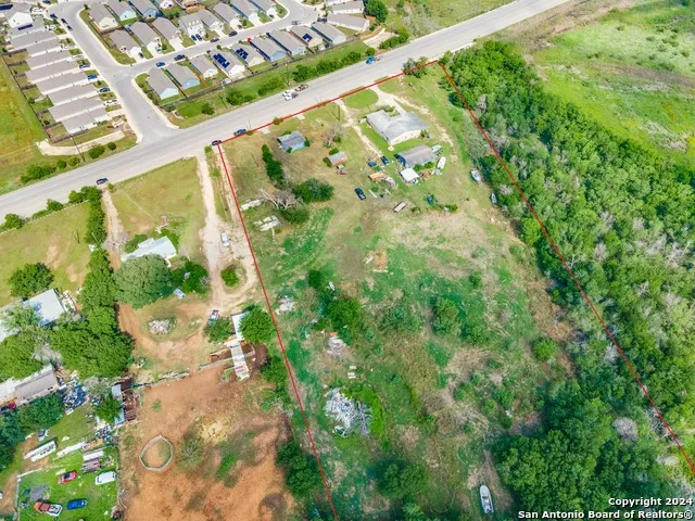 186 Foster Rd San Antonio, TX 78219
