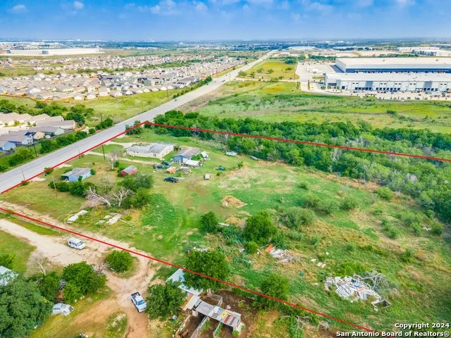 186 Foster Rd San Antonio, TX 78219