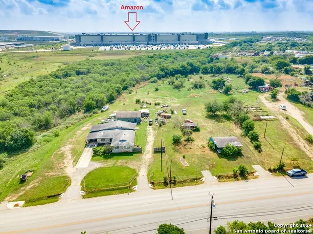 186 Foster Rd San Antonio, TX 78219