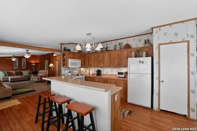 1721 LAKESHORE DR N Bandera, TX 78003