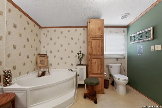 1721 LAKESHORE DR N Bandera, TX 78003