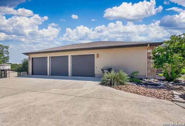 2131 Owl Branch Canyon Lake, TX 78133
