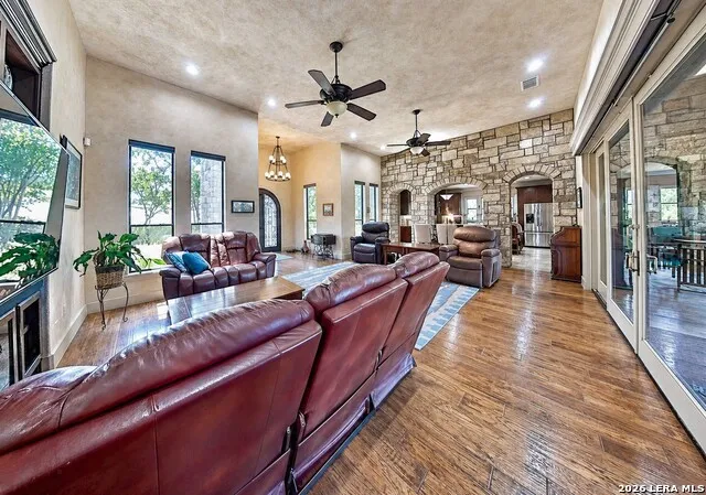2131 Owl Branch Canyon Lake, TX 78133