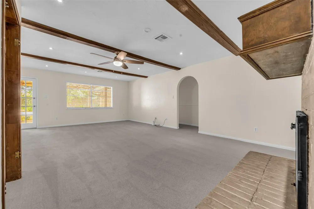 8043 Zimmermann Drive Houston, TX 77088
