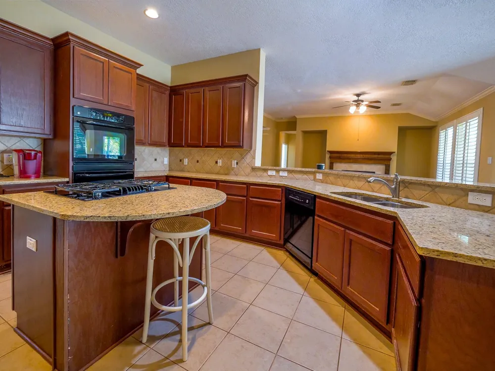 26173 Crown Ranch Boulevard Montgomery, TX 77316