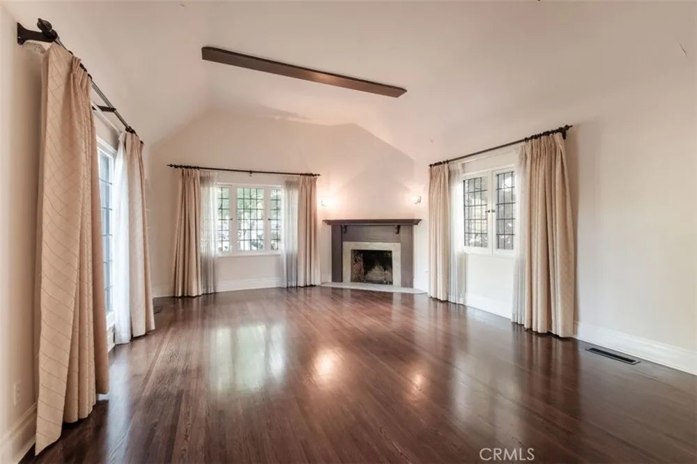 2490 Cumberland San Marino, CA 91108