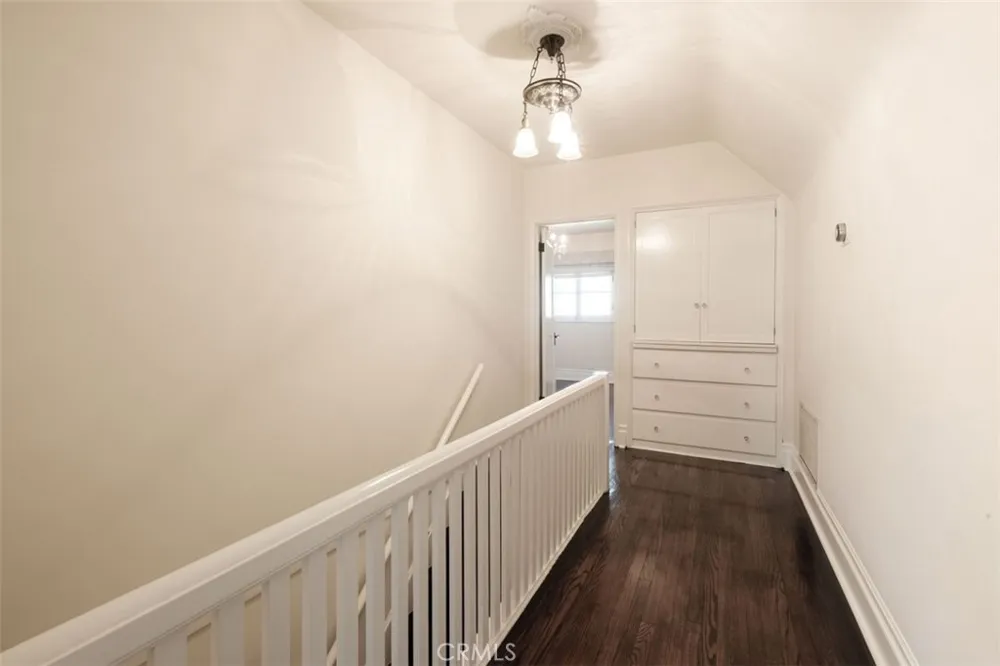 2490 Cumberland San Marino, CA 91108