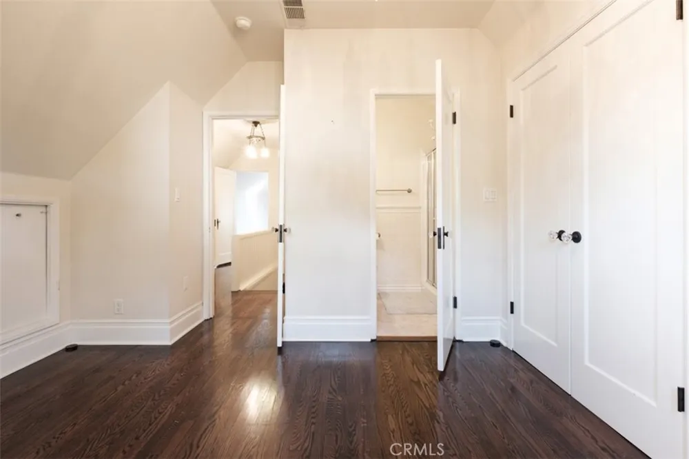 2490 Cumberland San Marino, CA 91108