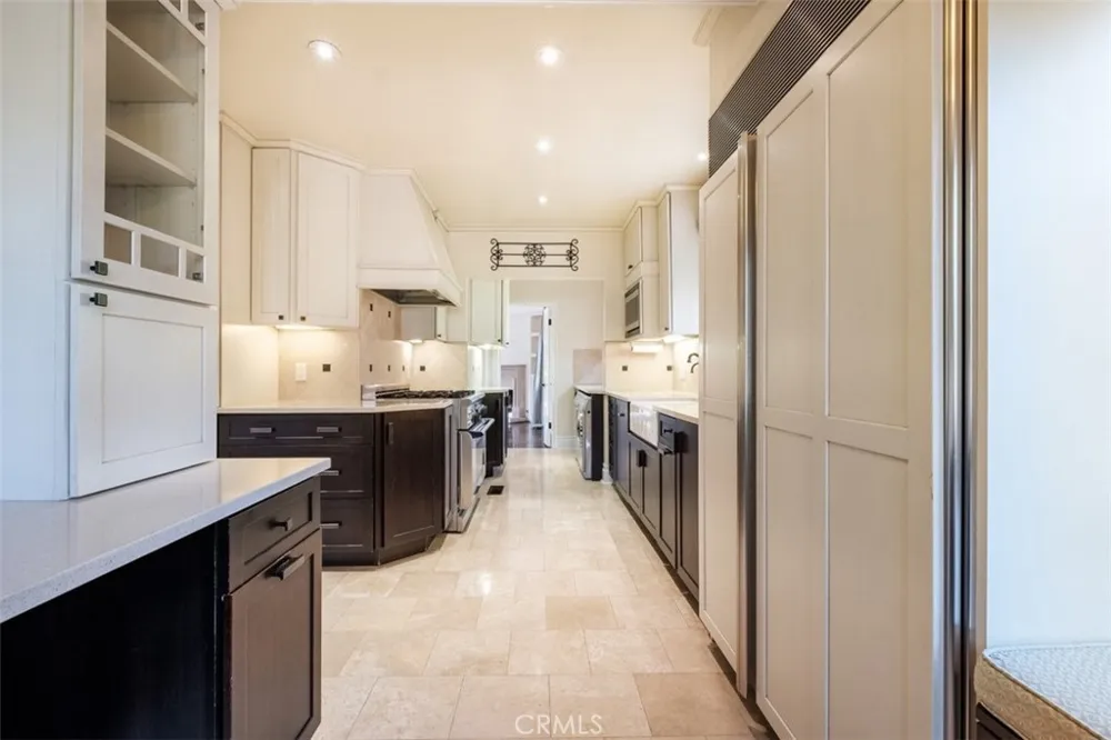 2490 Cumberland San Marino, CA 91108