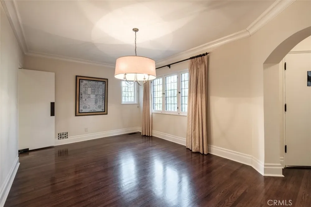 2490 Cumberland San Marino, CA 91108