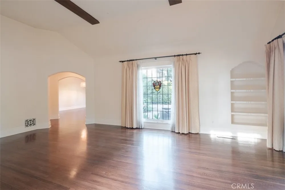2490 Cumberland San Marino, CA 91108