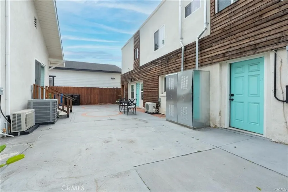 135 Vendome Street Los Angeles, CA 90026