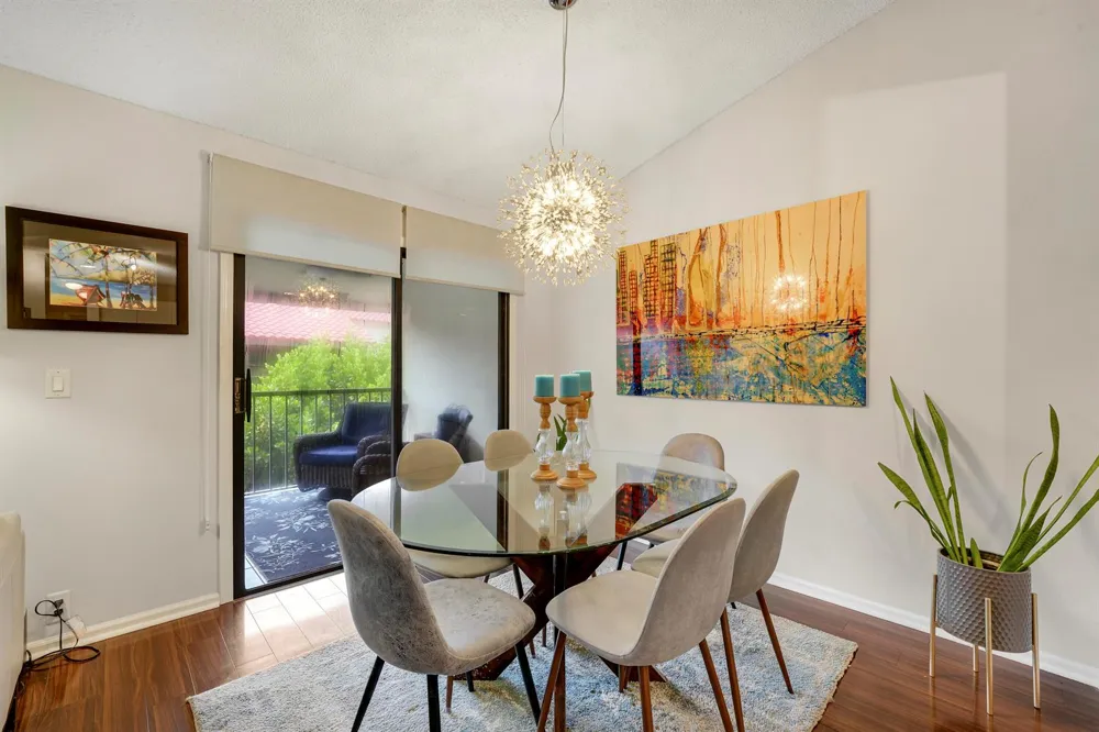 13 LEXINGTON LANE E #G Palm Beach Gardens, FL 33418