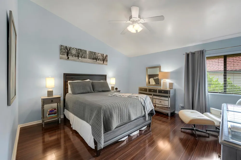 13 LEXINGTON LANE E #G Palm Beach Gardens, FL 33418