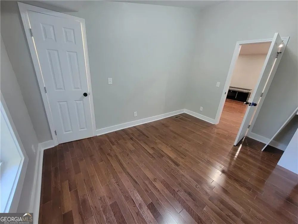 768 Fourth ST Stone Mountain, GA 30083