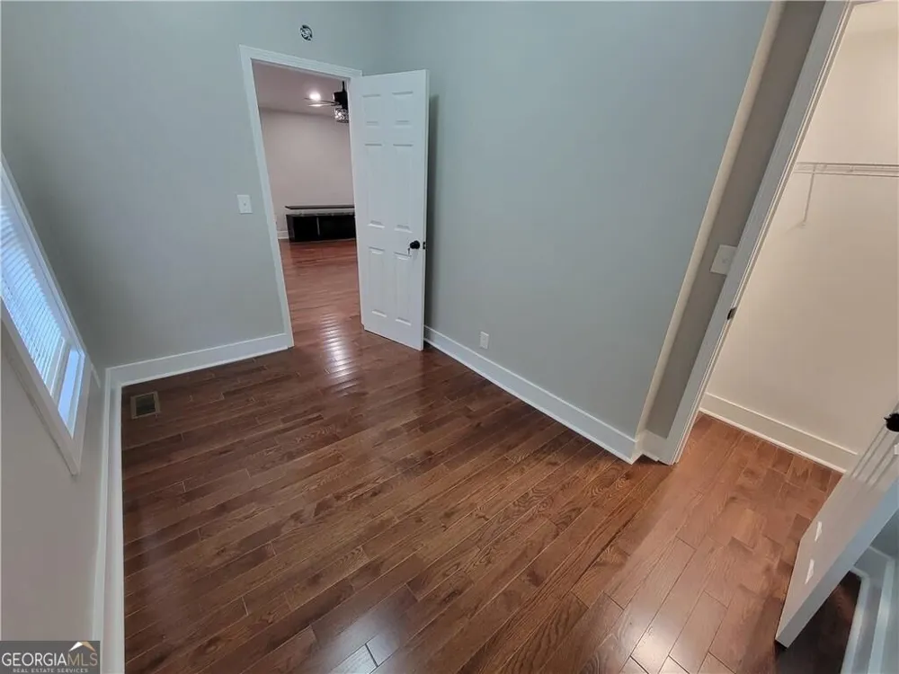 768 Fourth ST Stone Mountain, GA 30083