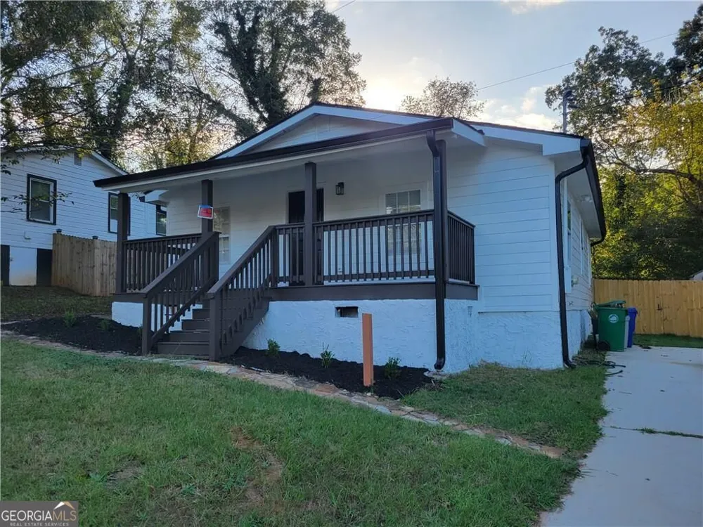 768 Fourth ST Stone Mountain, GA 30083