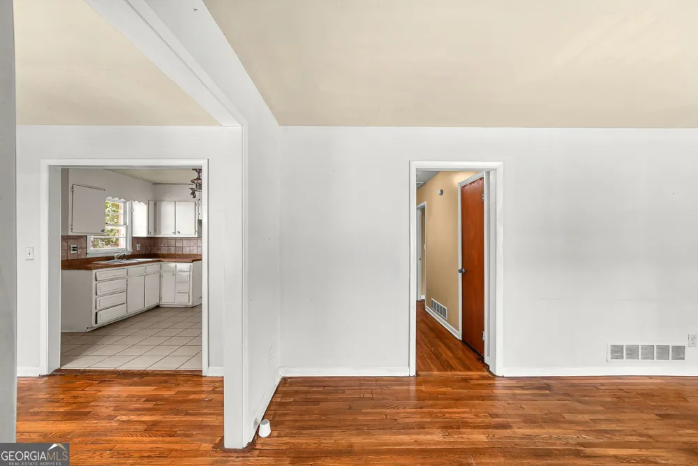 1329 Nash RD NW Atlanta, GA 30331