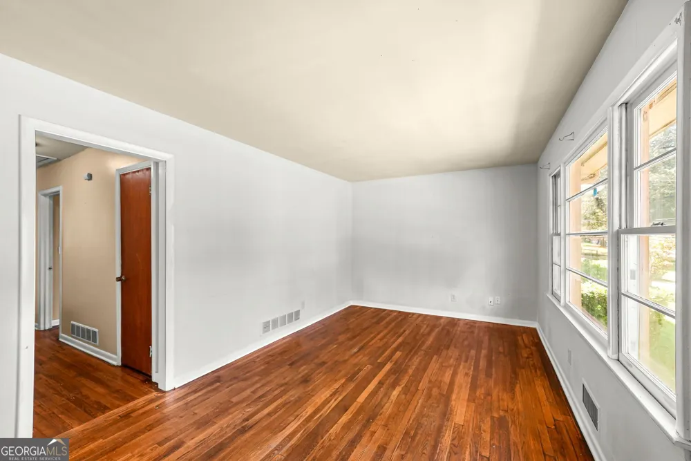 1329 Nash RD NW Atlanta, GA 30331