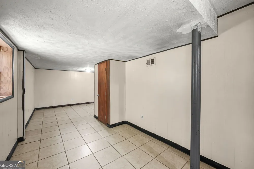 1329 Nash RD NW Atlanta, GA 30331