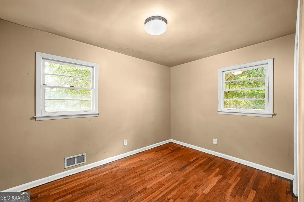 1329 Nash RD NW Atlanta, GA 30331