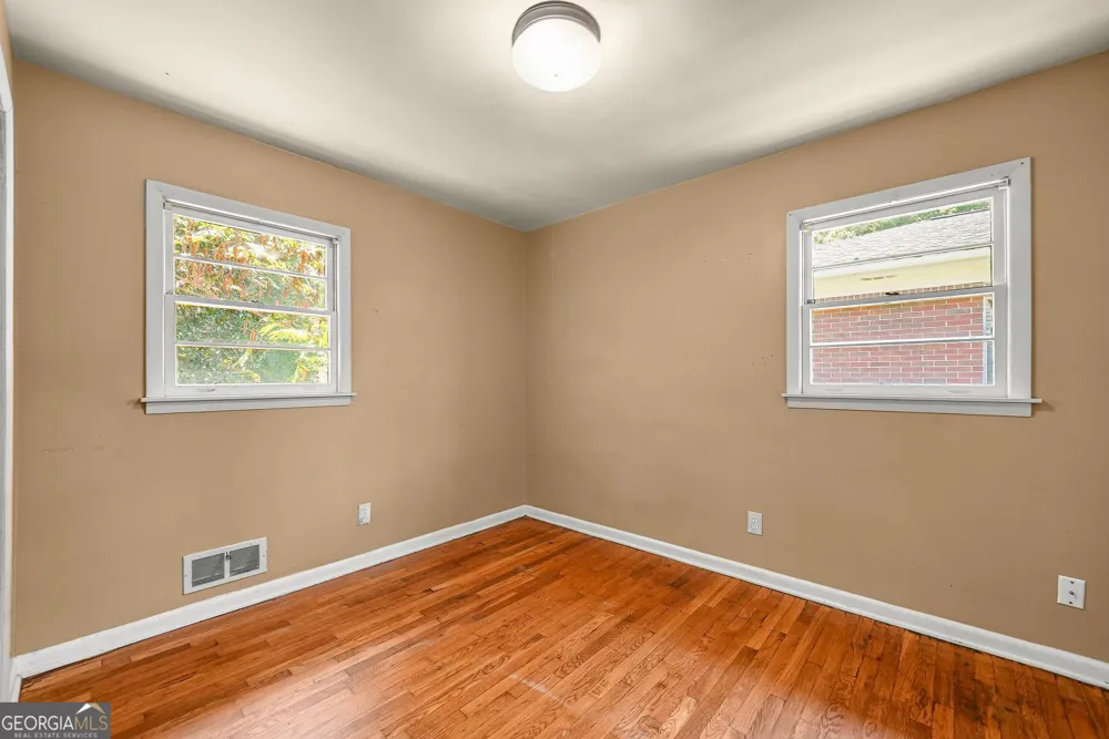 1329 Nash RD NW Atlanta, GA 30331
