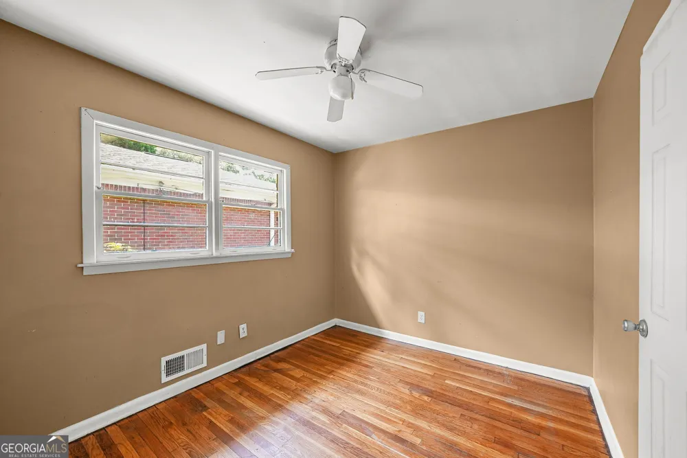 1329 Nash RD NW Atlanta, GA 30331