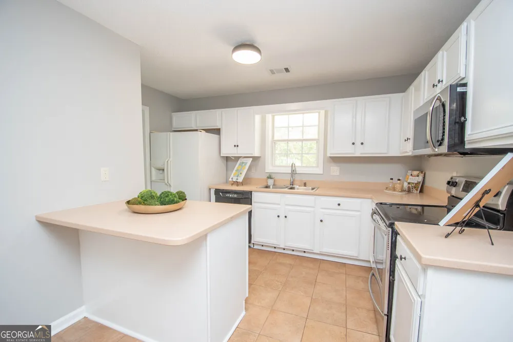 145 Edgemont DR LaGrange, GA 30240