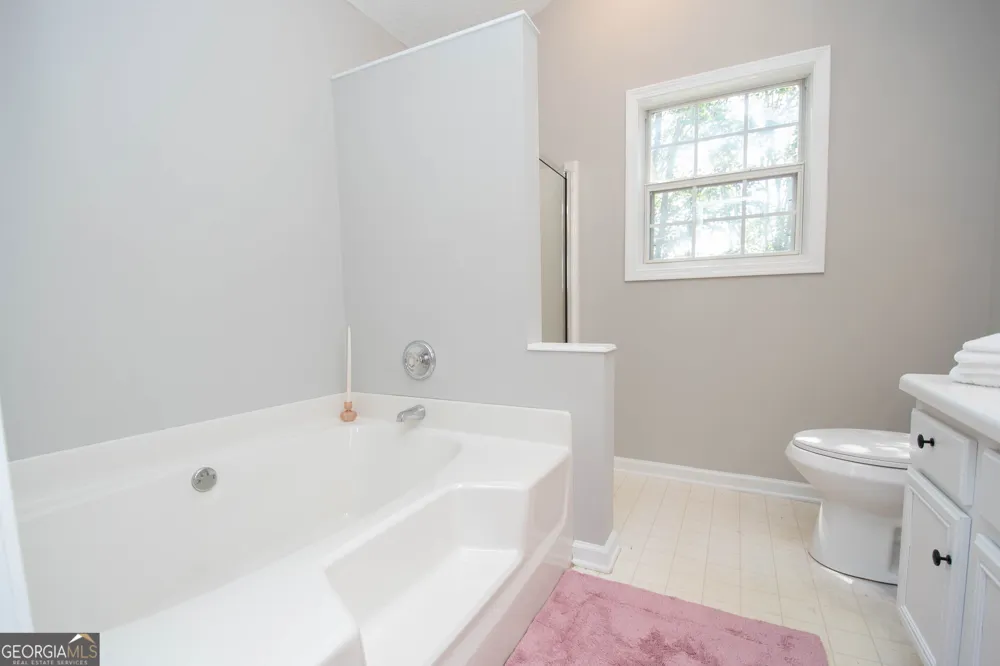 145 Edgemont DR LaGrange, GA 30240