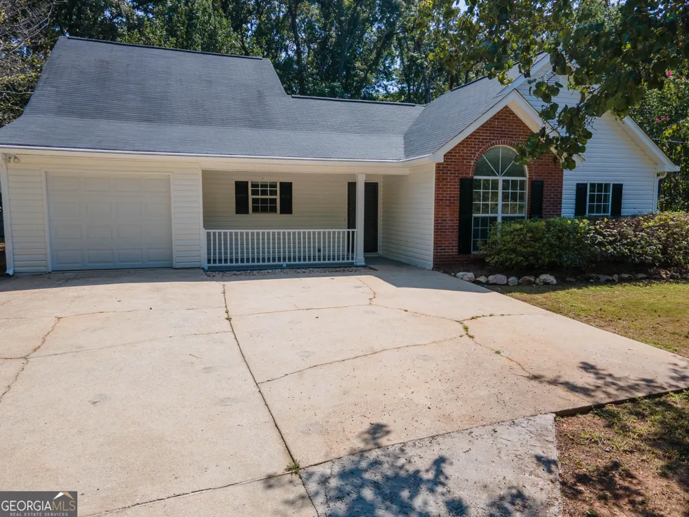 145 Edgemont DR LaGrange, GA 30240
