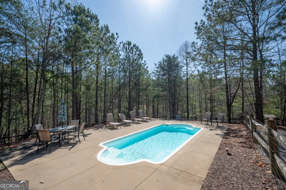 14 Honeysuckle WAY Ellijay, GA 30540