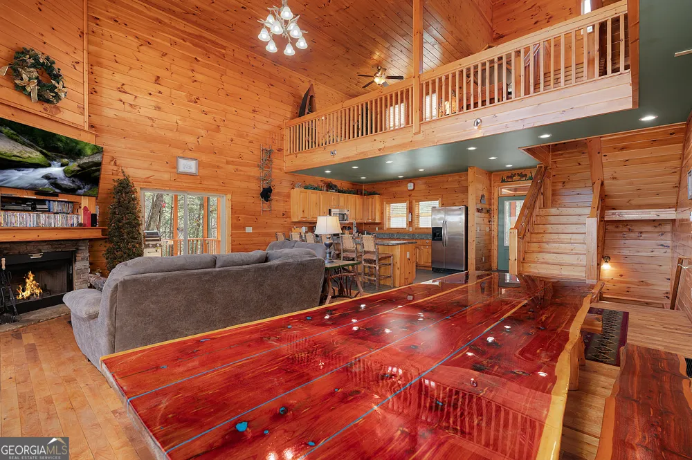 14 Honeysuckle WAY Ellijay, GA 30540