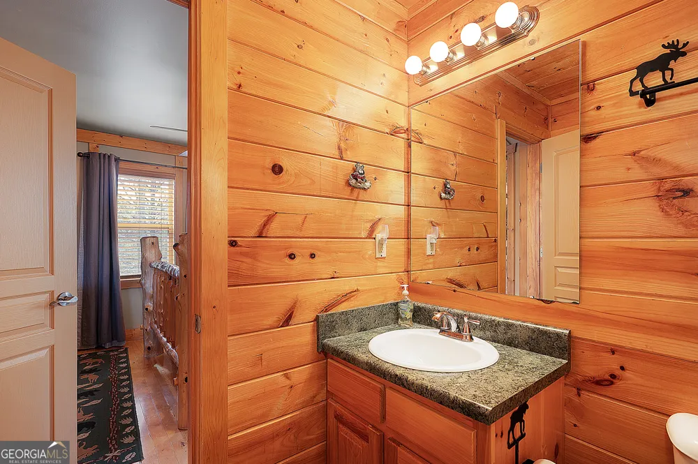 14 Honeysuckle WAY Ellijay, GA 30540