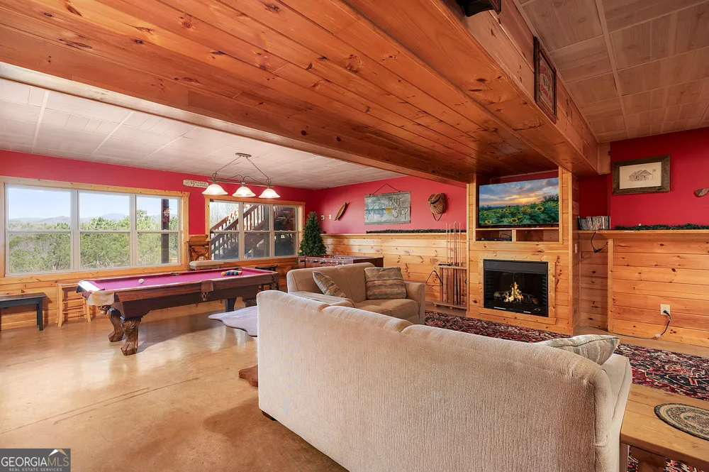 14 Honeysuckle WAY Ellijay, GA 30540