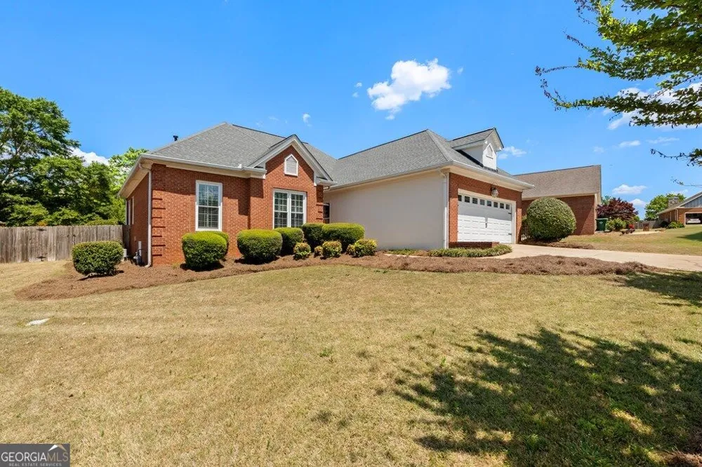 103 Emily CT Carrollton, GA 30117
