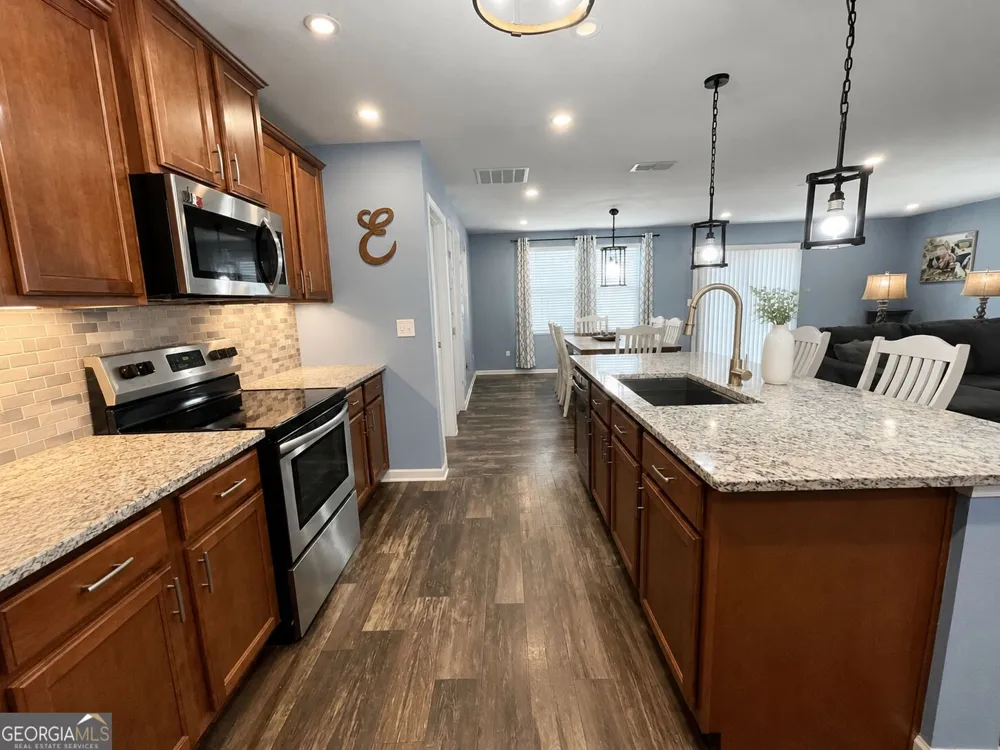 202 Cedar Breeze DR Kingsland, GA 31548