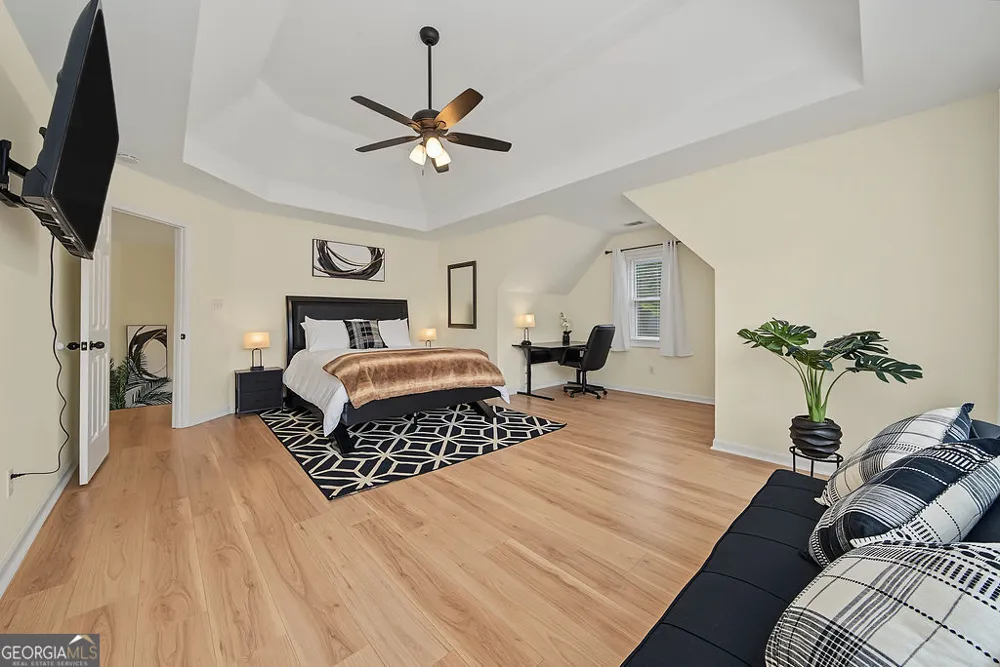 140 Farr Lake DR Tyrone, GA 30290